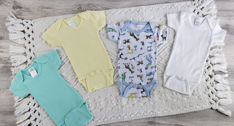 An image displaying 4 Piece Baby Clothes Set by Bambini