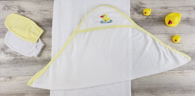 An image displaying Hooded Towel And Bath Mittens by Bambini